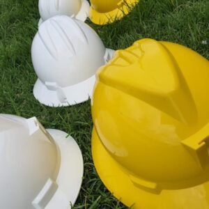 Casco luminer ala enteriza o tipo safari, steelpro